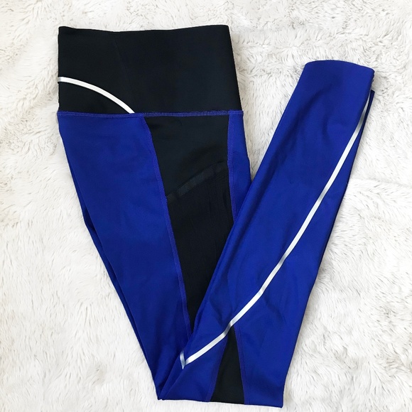 UNDER ARMOUR COMPRESSION HEATGEAR LEGGINS (NWOT) - Picture 4 of 10